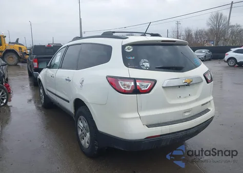 2015 Chevrolet Traverse Ls z USA, uszkodzony, nr VIN 1GNKRFED9FJ150440